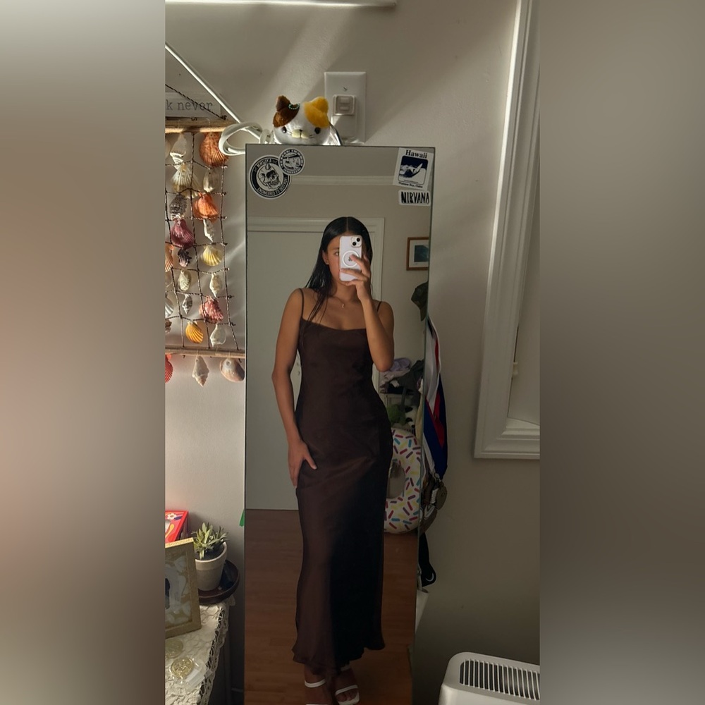 Meshki Chocolate Brown Maxi Dress - Picture 4 of 4
